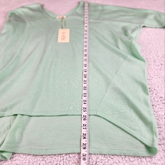 La Miel NWT Mint Slouchy V-Neck Pull-Over Sweater Size S/M - Picture 7 of 8